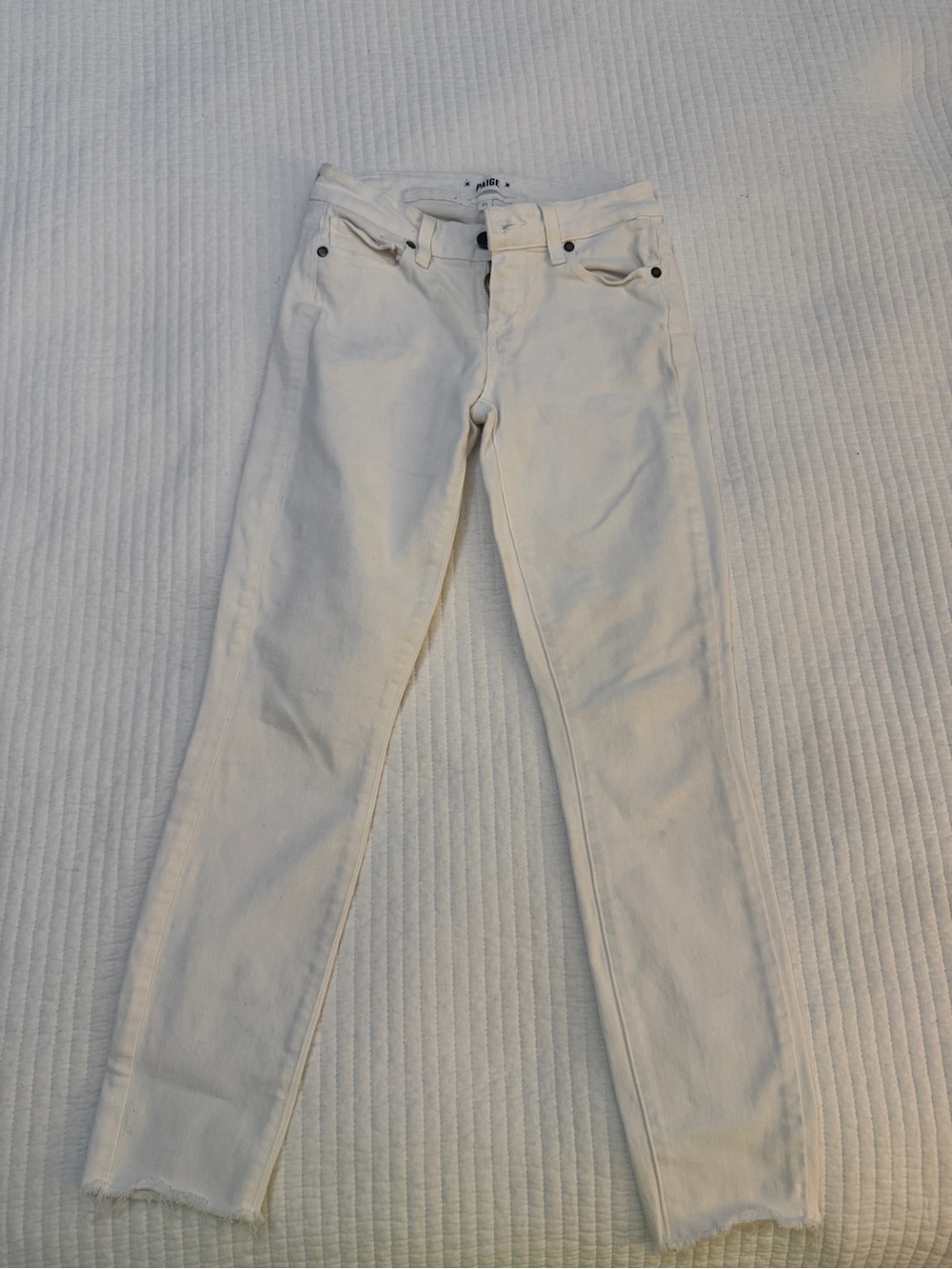 PAIGE White Raw Hem Straight Skinny Jeans Size 25